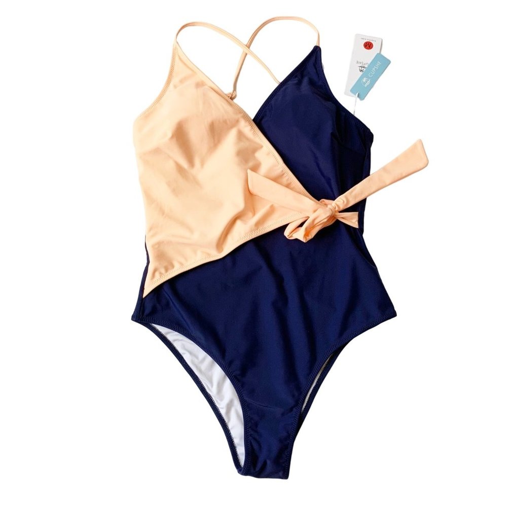 Cupshe Patchwork Stay Young One Piece Swimsuit Size Medium New V--Neck J82